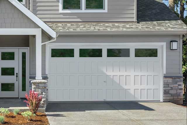 Traditional Garage Doors - Tully / Moravia, NY